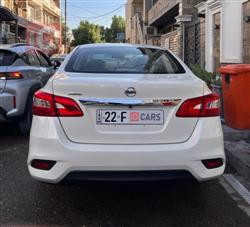 نیسان سێنترا